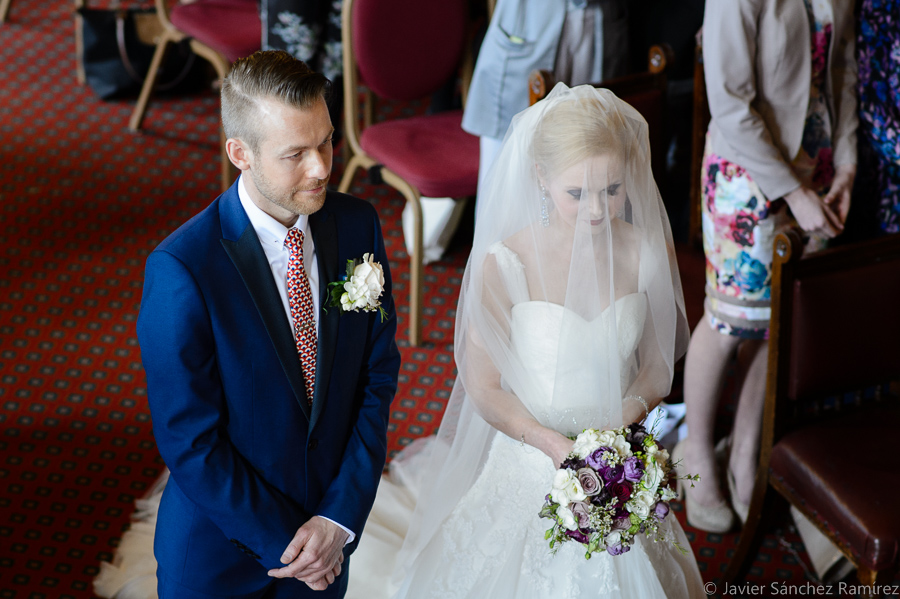 the groom and bride, Manchester wedding photography